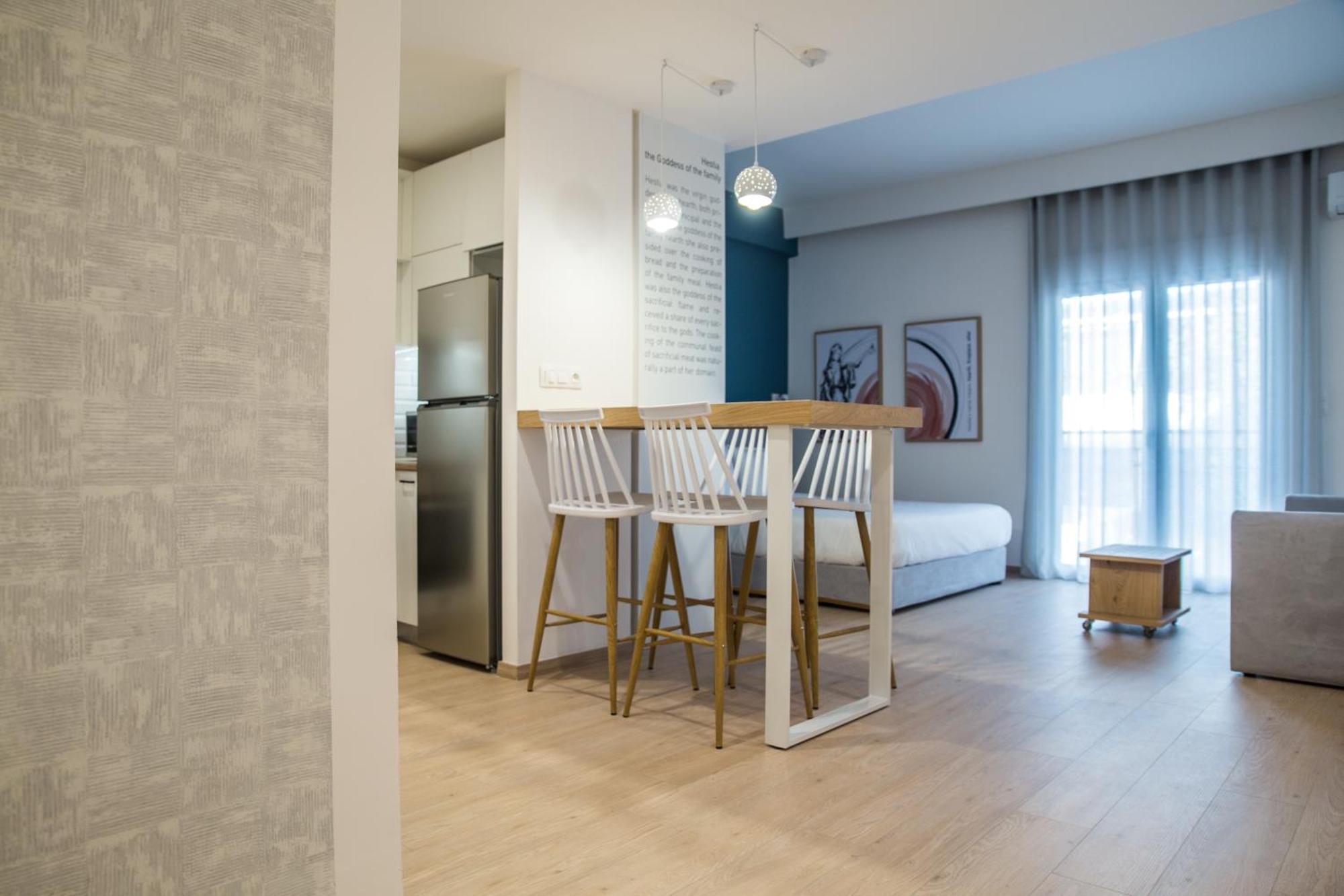 Olympus Residence Atena Cameră foto